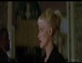 Patricia Arquette doit se mettre nue sous la menace d un flingue 
